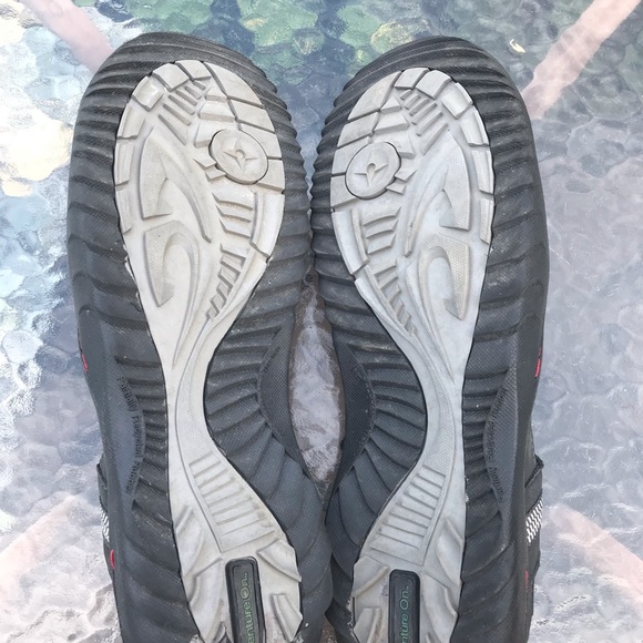 Rugged water shoes - Picture 4 of 6